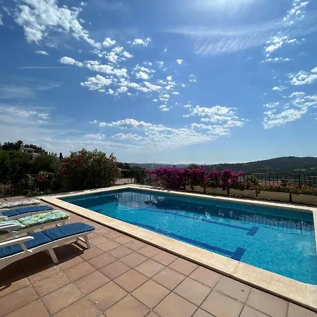Belvilla By Oyo Casa *